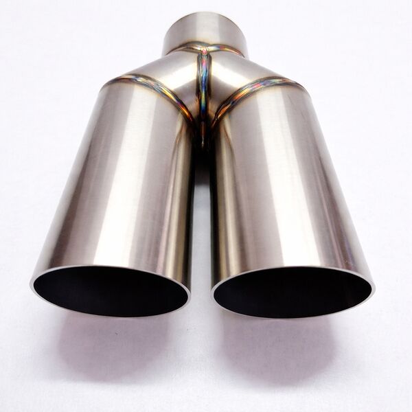 Podwójna końcówka wydechu Y-pipe 2x63,5 mm inox ścięta stal nierdzewna